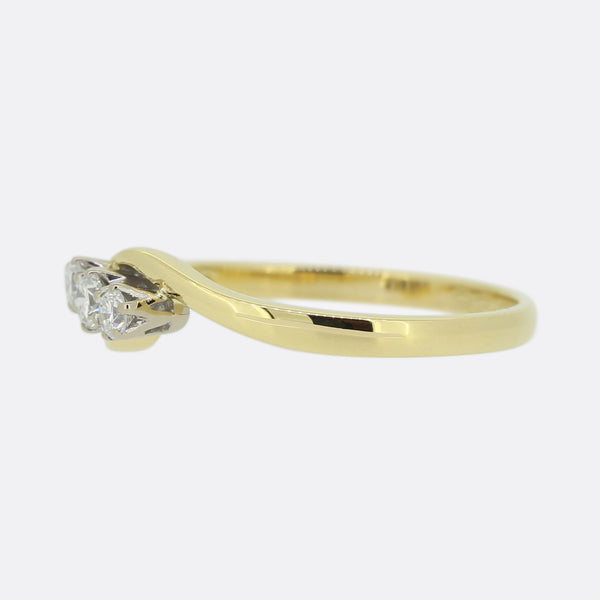 Vintage Three Stone 0.20 Carat Diamond Twist Ring